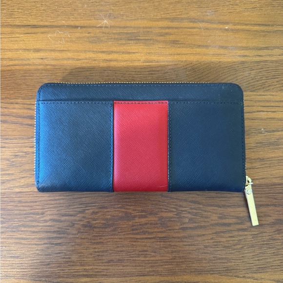 Kate Spade Wallet - Picture 2 of 5